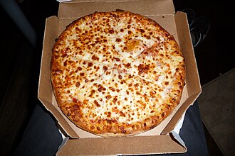 ドミノ・ピザの参考写真（日本の対象商品とは異なります）